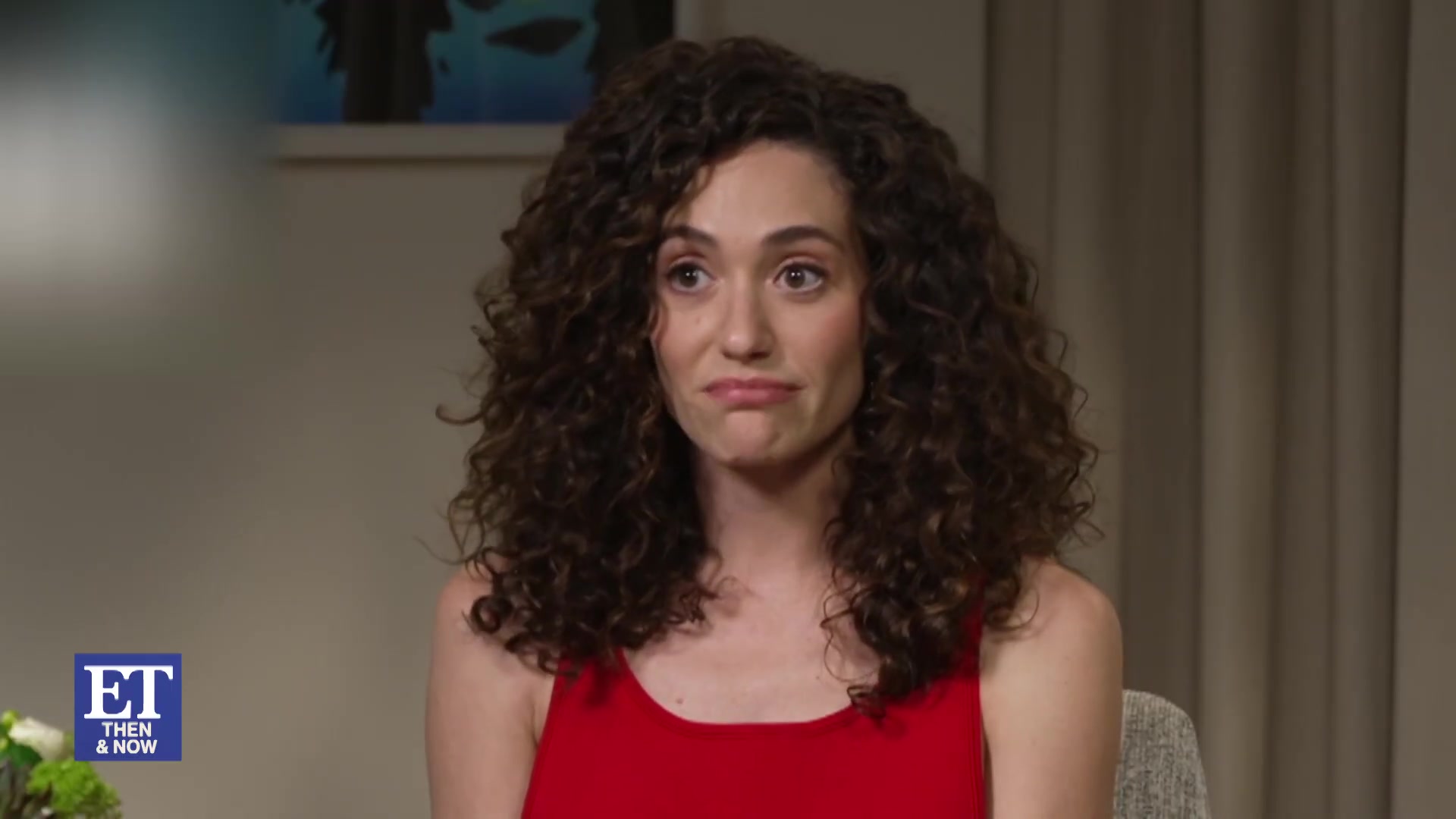 emmyrossumweb_etnowthen_furious_000305.jpg