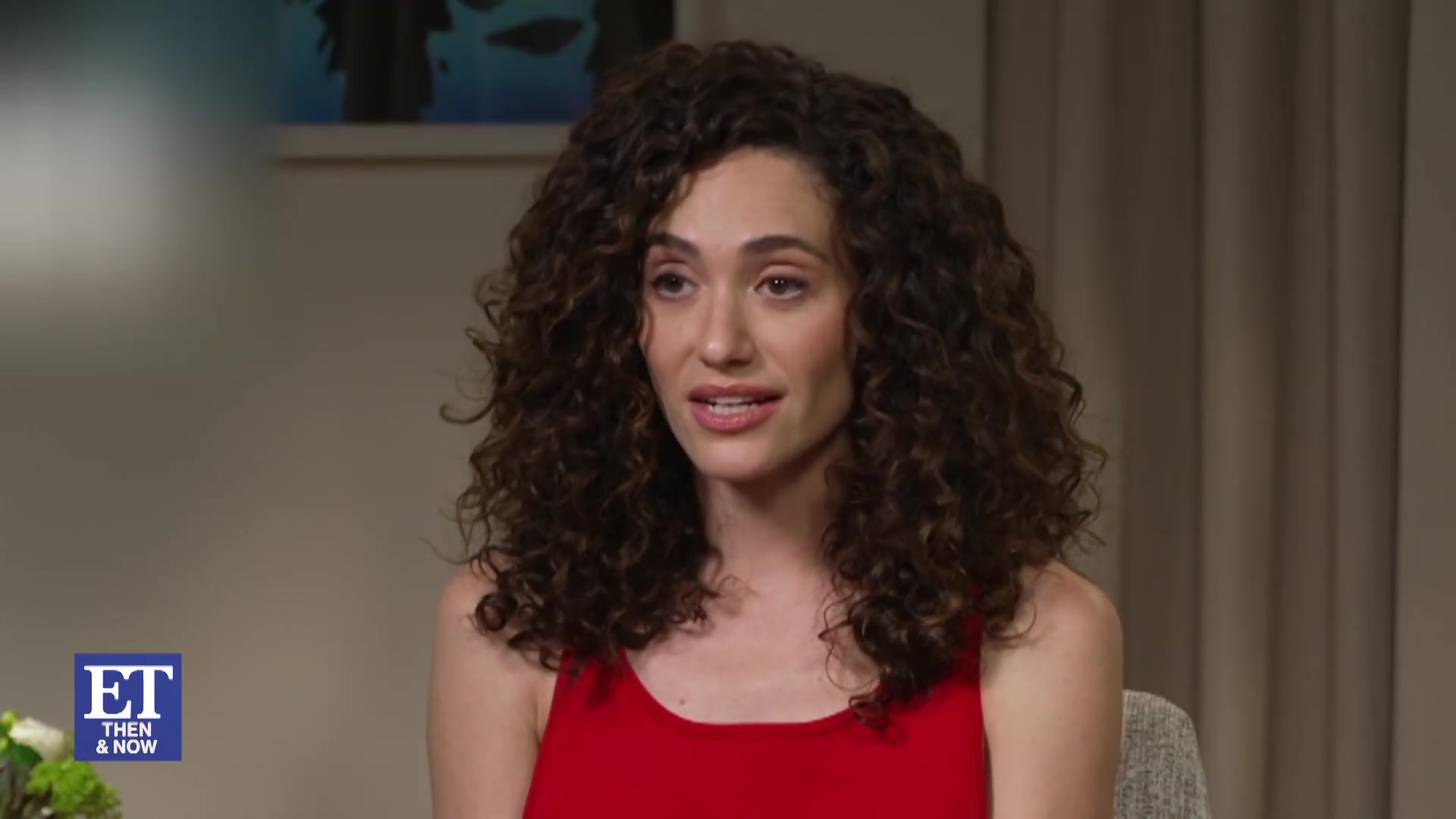 emmyrossumweb_etnowthen_furious_000306.jpg