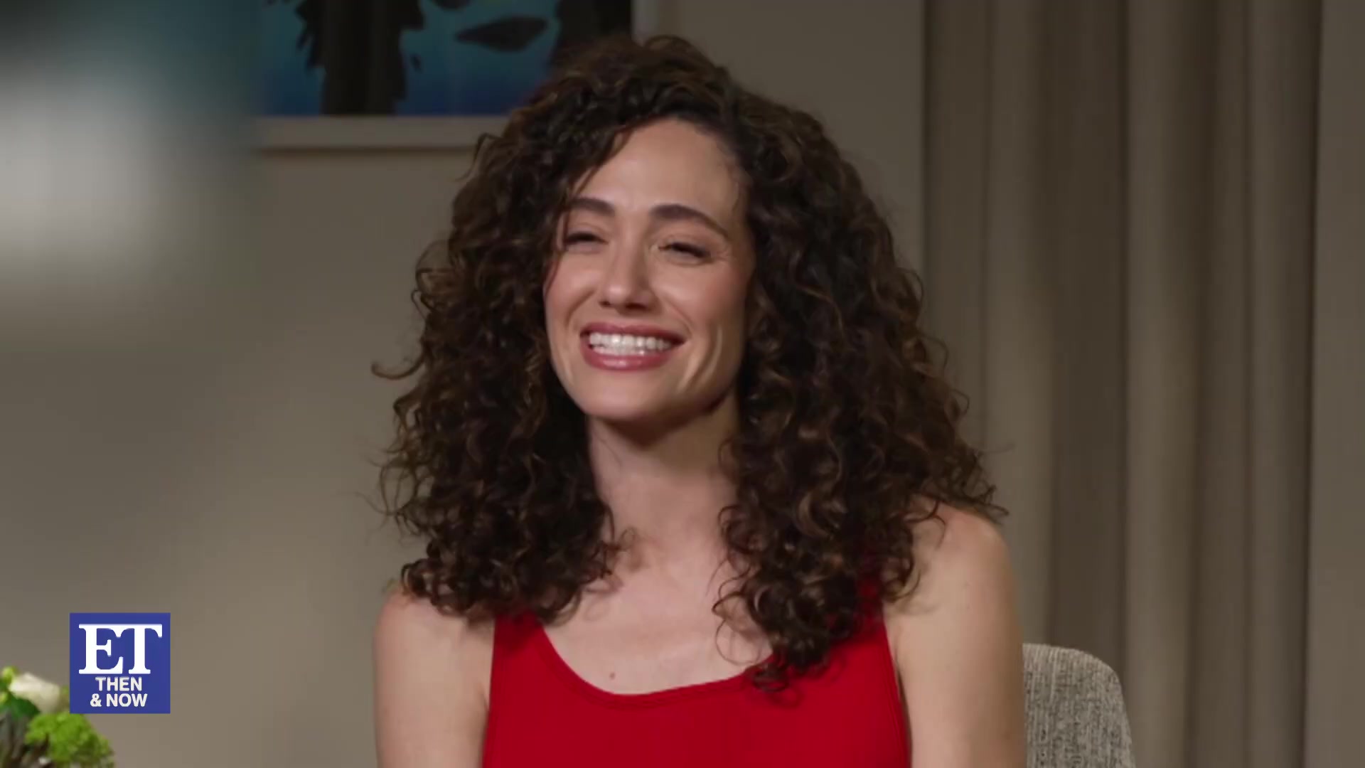emmyrossumweb_etnowthen_furious_000534.jpg