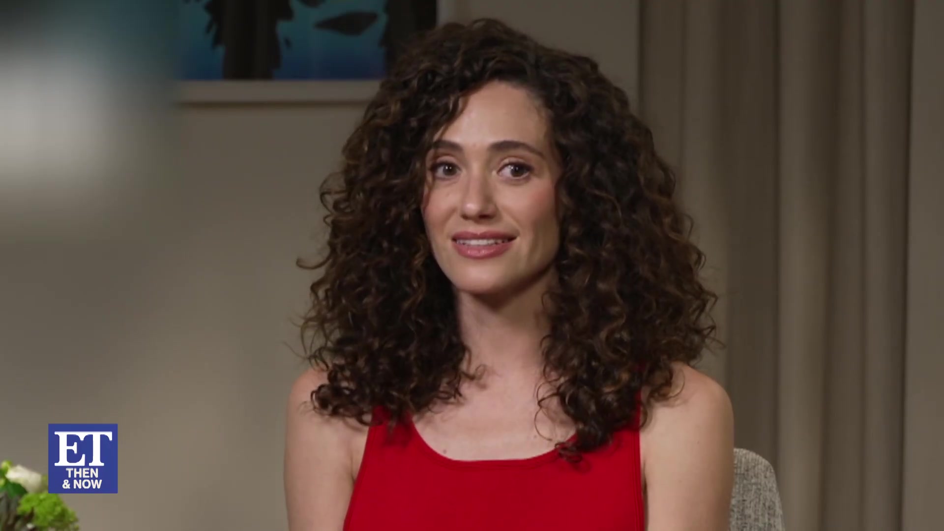 emmyrossumweb_etnowthen_furious_000570.jpg