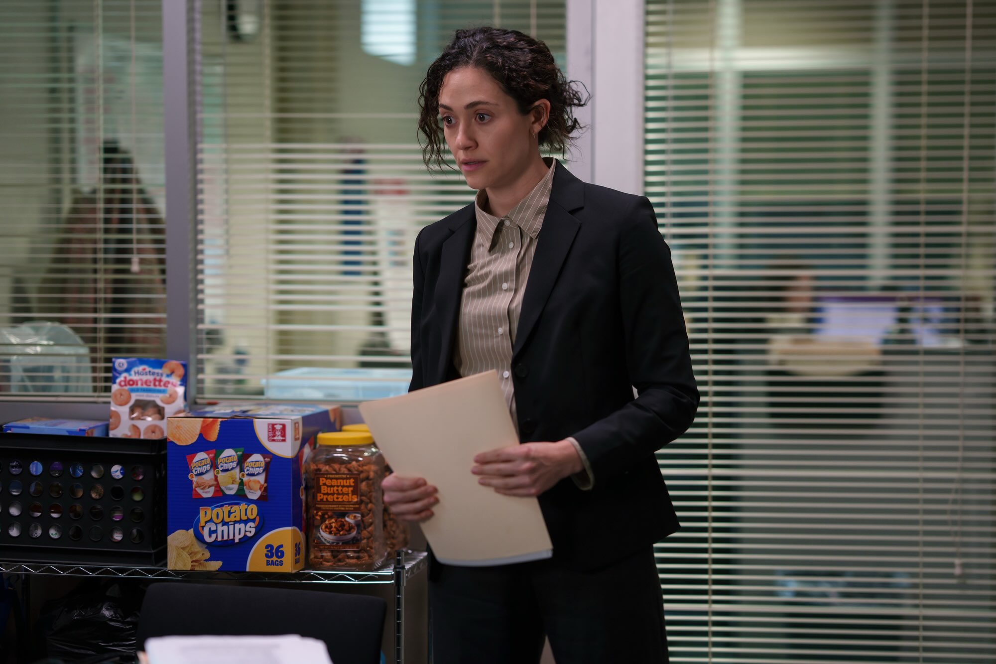 emmyrossumweb_furious_1x02_stills.jpg