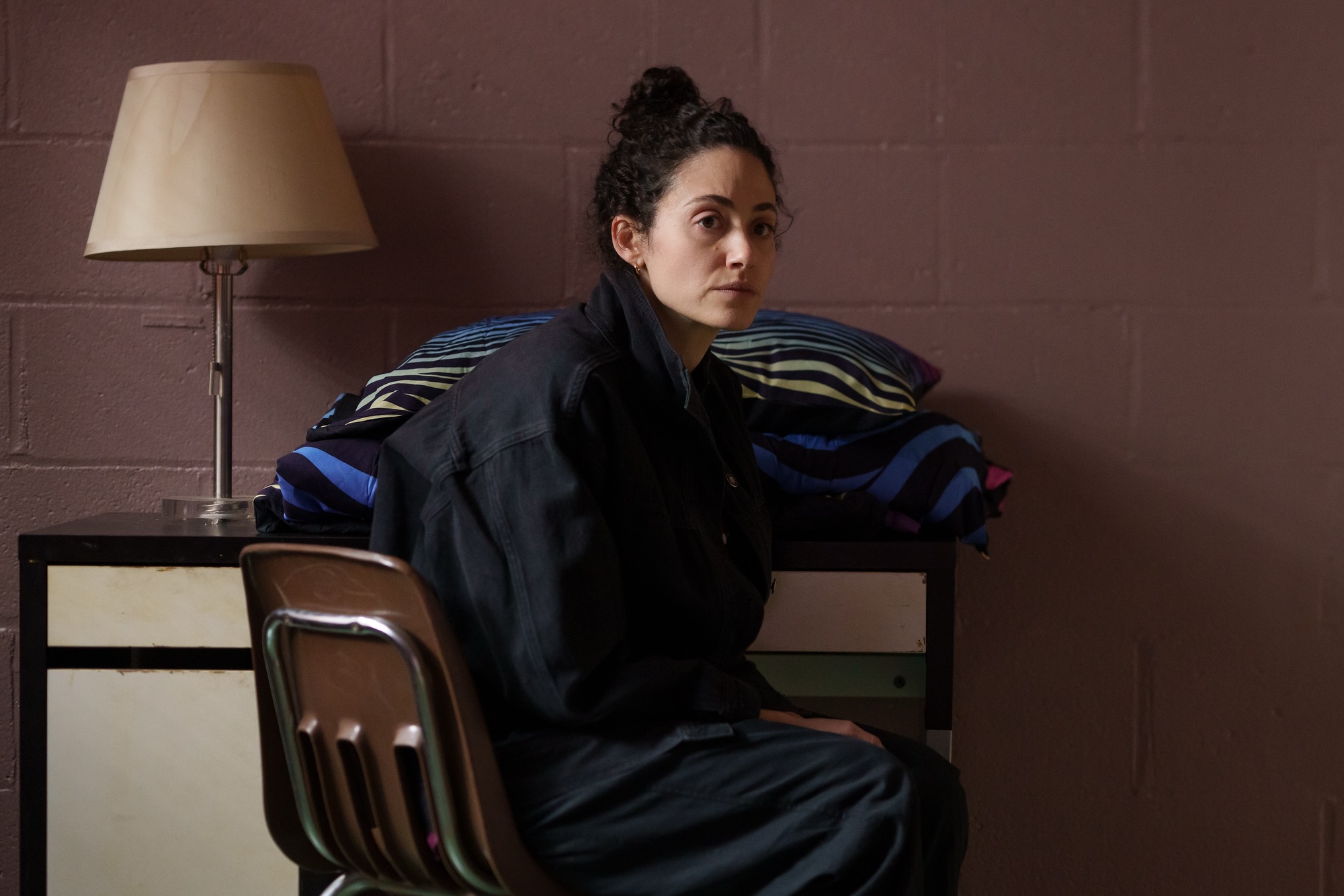 emmyrossumweb_furious_1x06_stills_28429.jpg