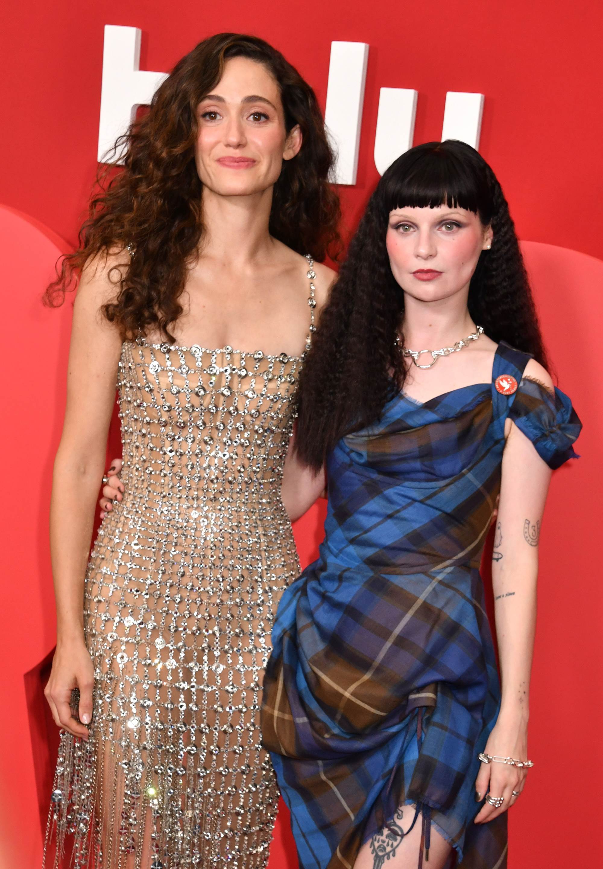 emmyrossumweb_furious_nycpremiere_2813829.jpg
