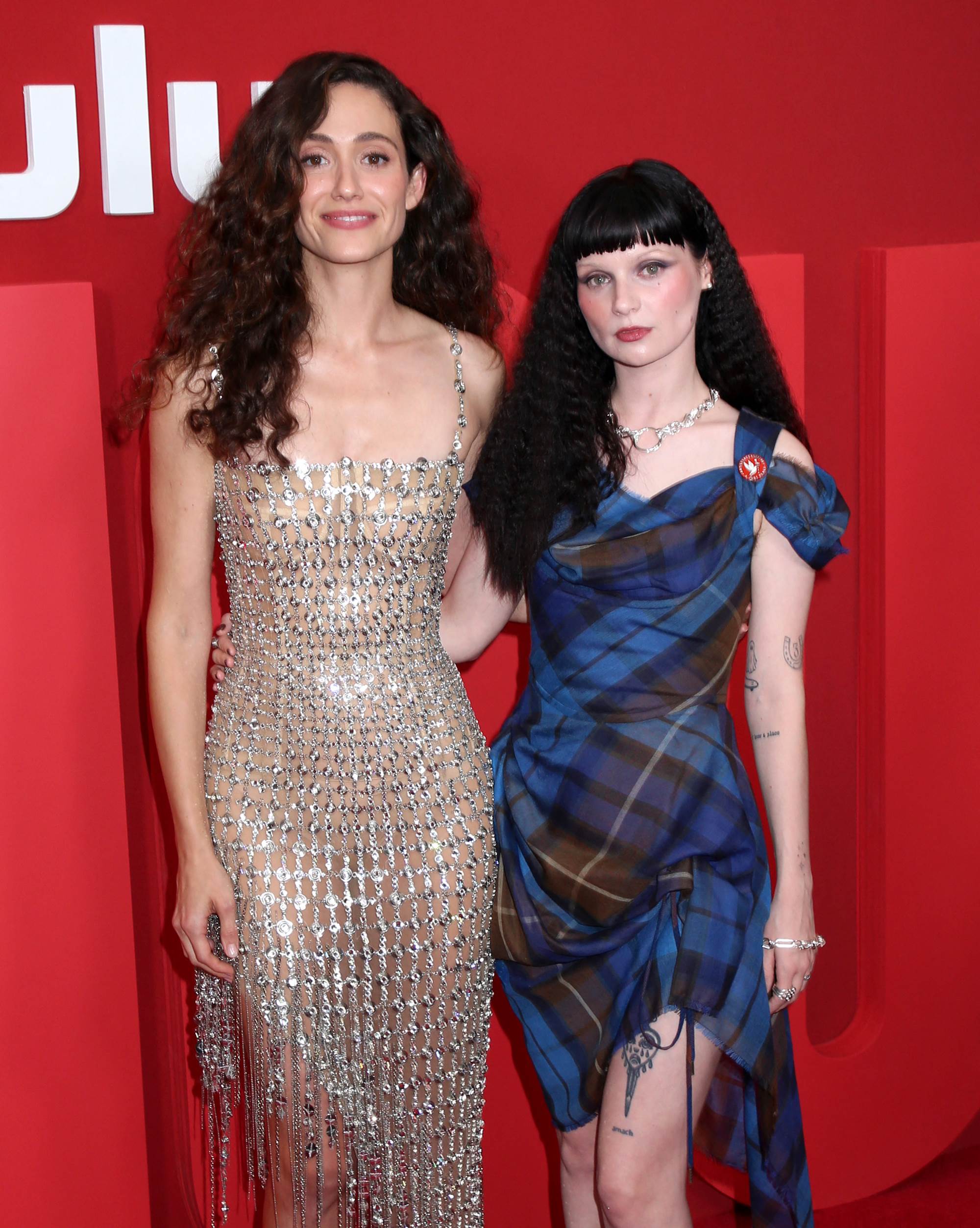 emmyrossumweb_furious_nycpremiere_2814129.jpg
