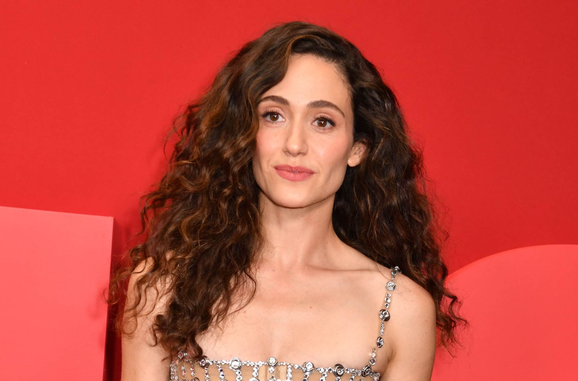 emmyrossumweb_furious_nycpremiere_281629.jpg