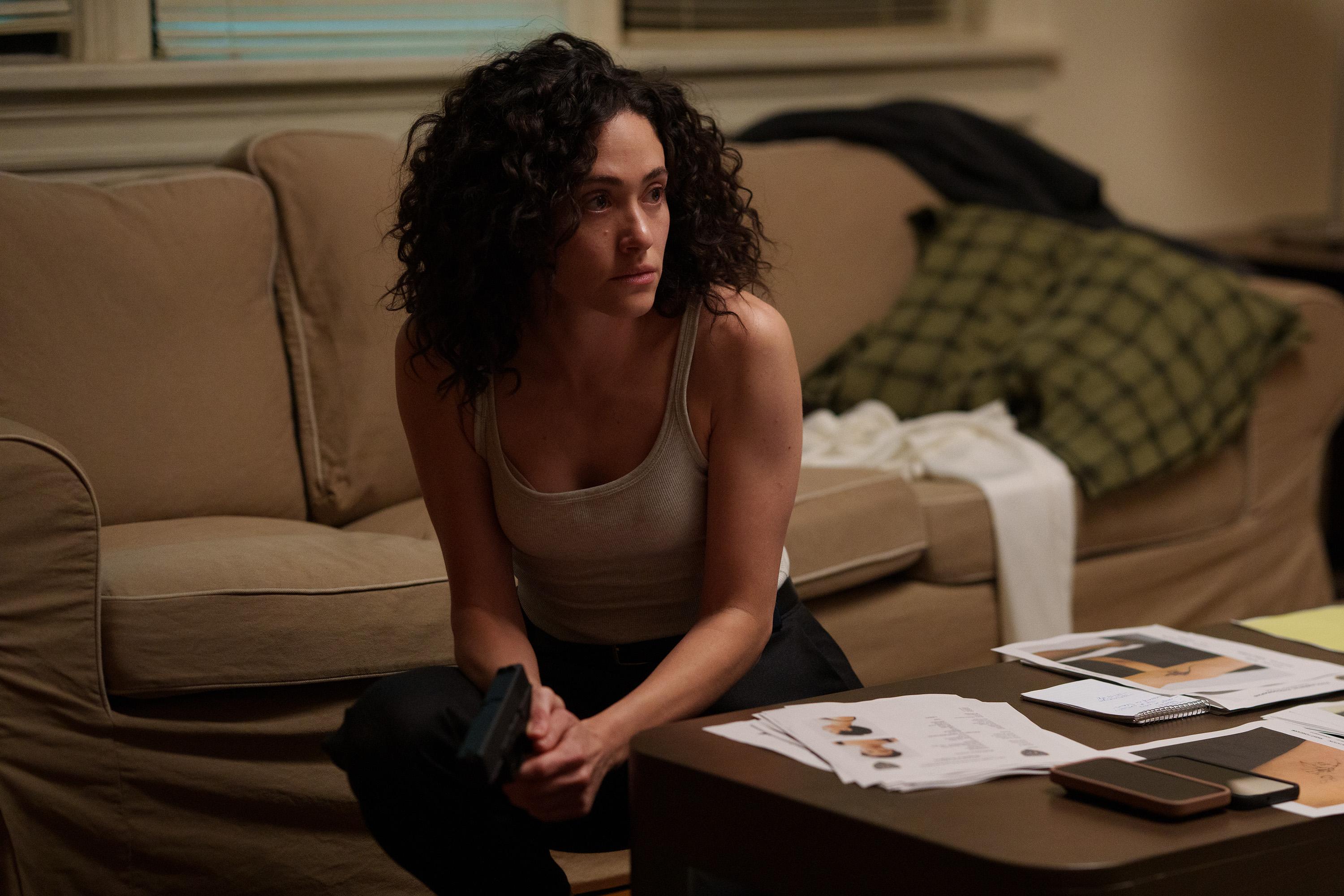 emmyrossumweb_furious_stills_28329.jpg