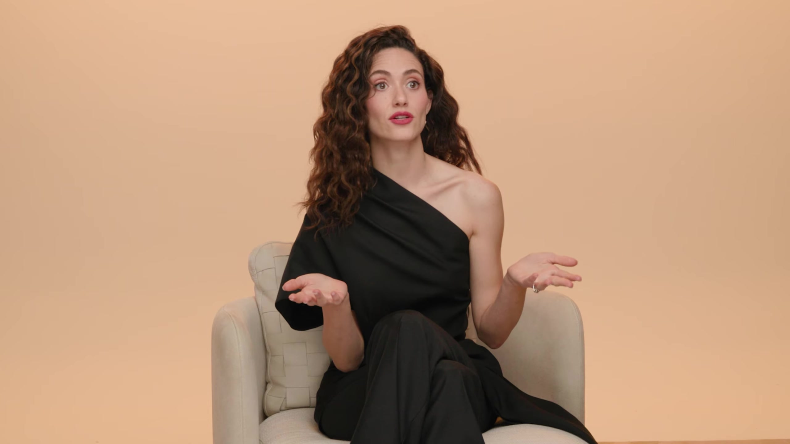 emmyrossumweb_hiddenpowerfemalerage_tiff_000054.jpg