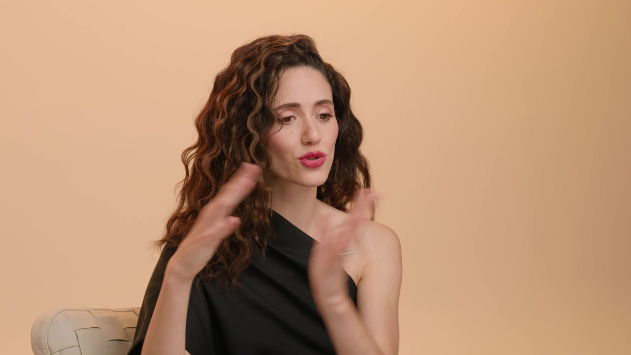 emmyrossumweb_hiddenpowerfemalerage_tiff_000074.jpg emmyrossumweb_hiddenpowerfemalerage_tiff_000074.jpg