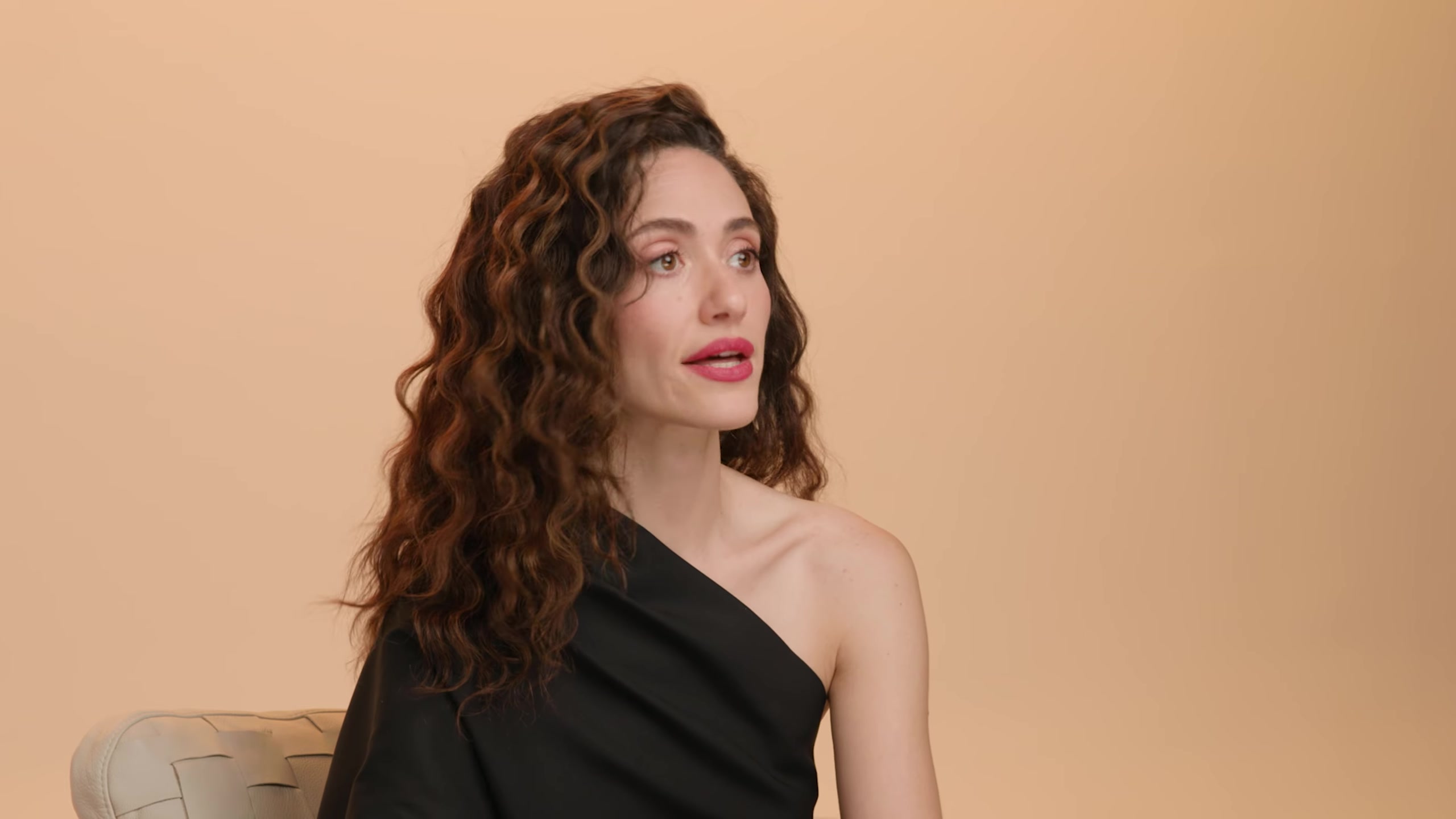 emmyrossumweb_hiddenpowerfemalerage_tiff_000102.jpg emmyrossumweb_hiddenpowerfemalerage_tiff_000102.jpg