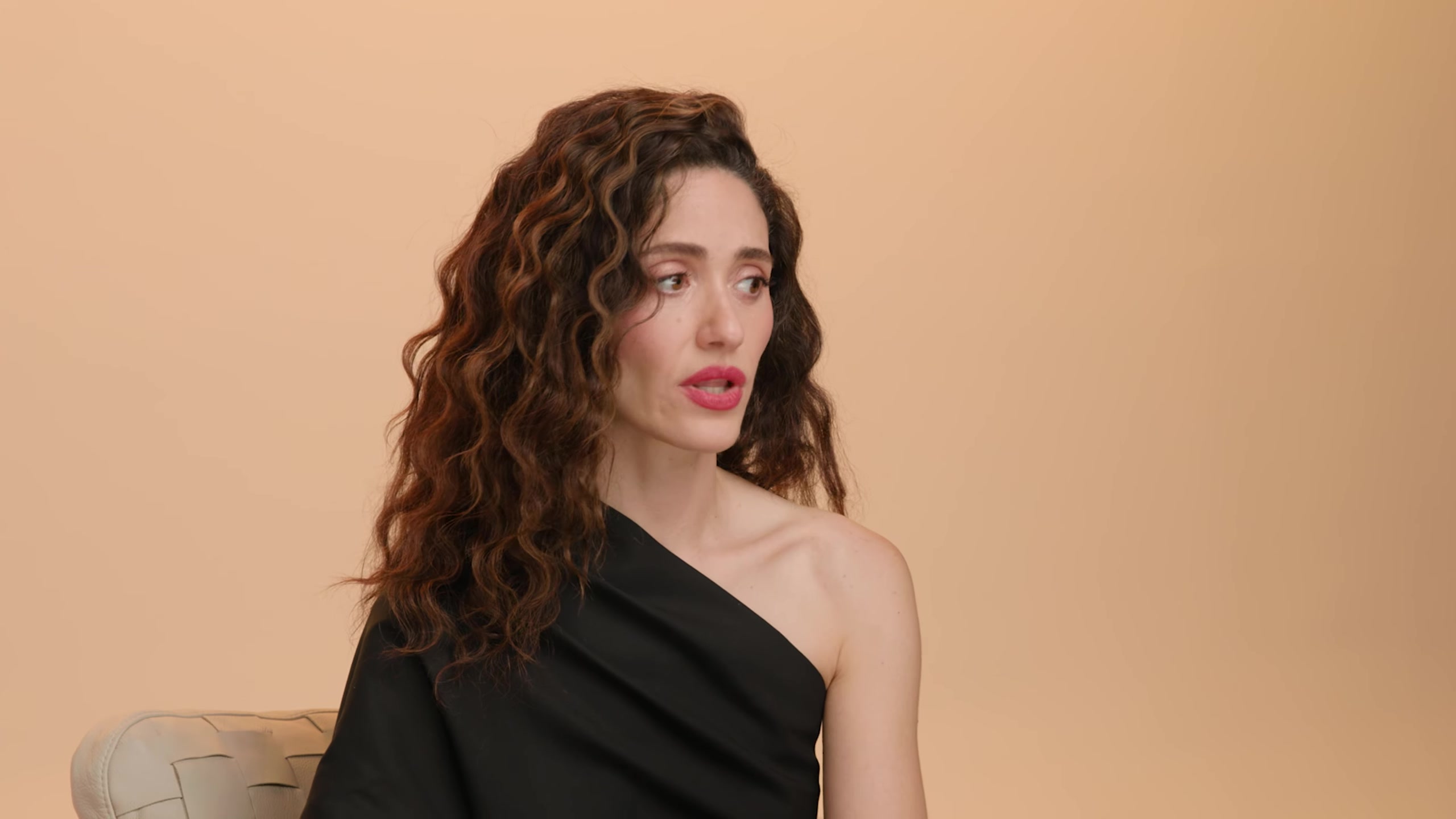 emmyrossumweb_hiddenpowerfemalerage_tiff_000137.jpg emmyrossumweb_hiddenpowerfemalerage_tiff_000137.jpg