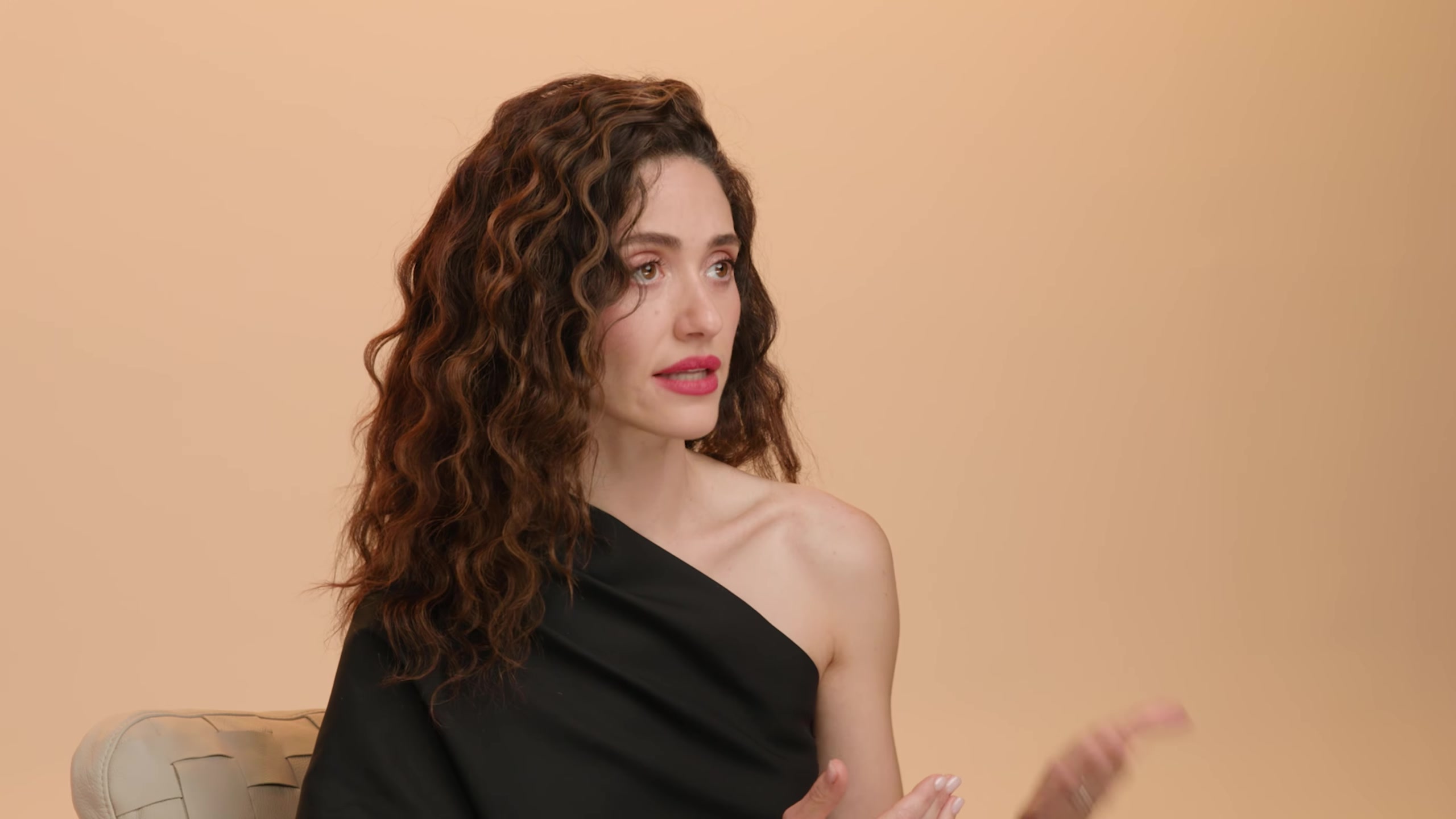 emmyrossumweb_hiddenpowerfemalerage_tiff_000155.jpg