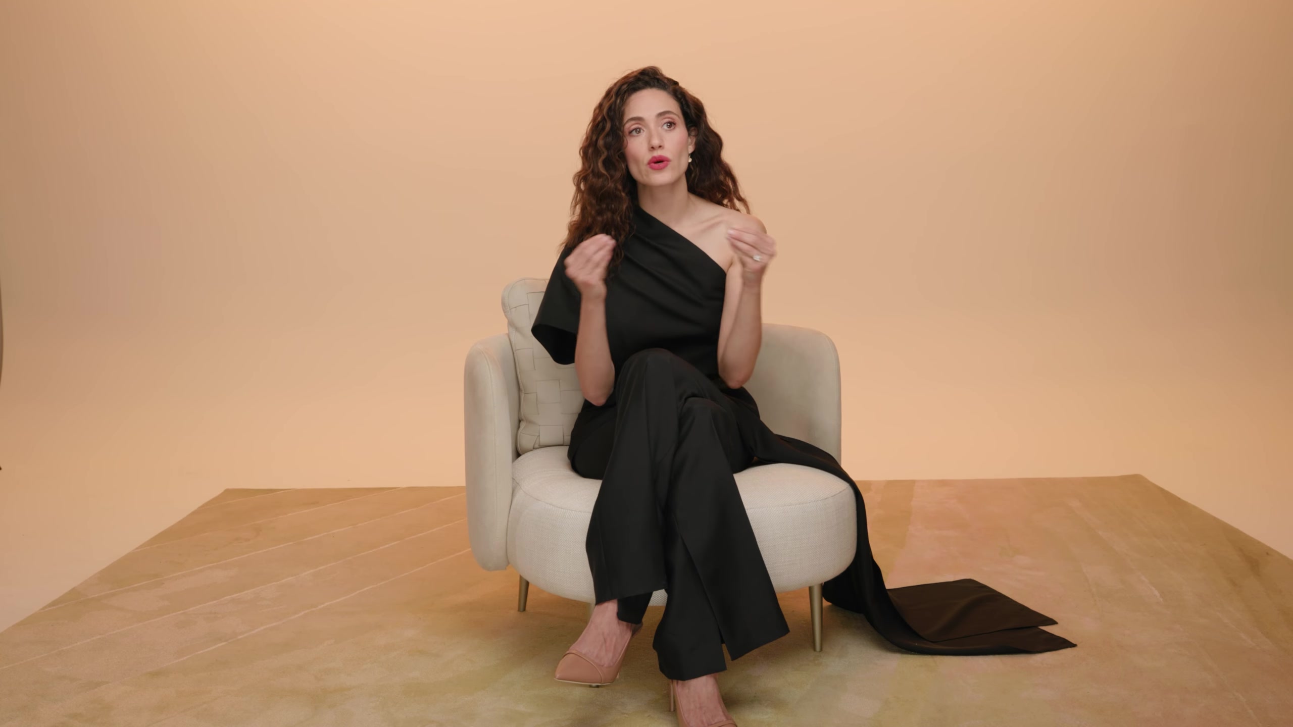 emmyrossumweb_hiddenpowerfemalerage_tiff_000298.jpg