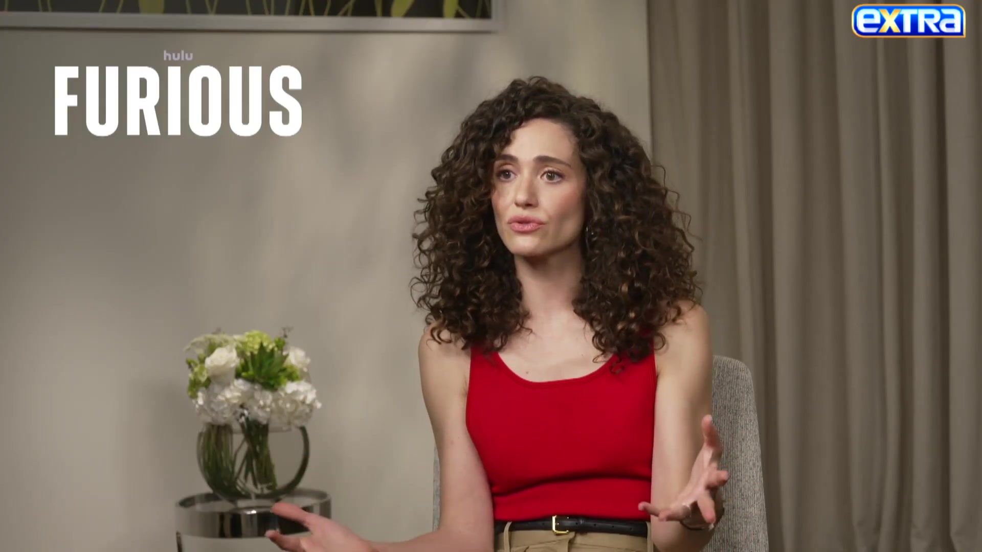 emmyrossumweb_prideshamelessequal_extratv_000250.jpg