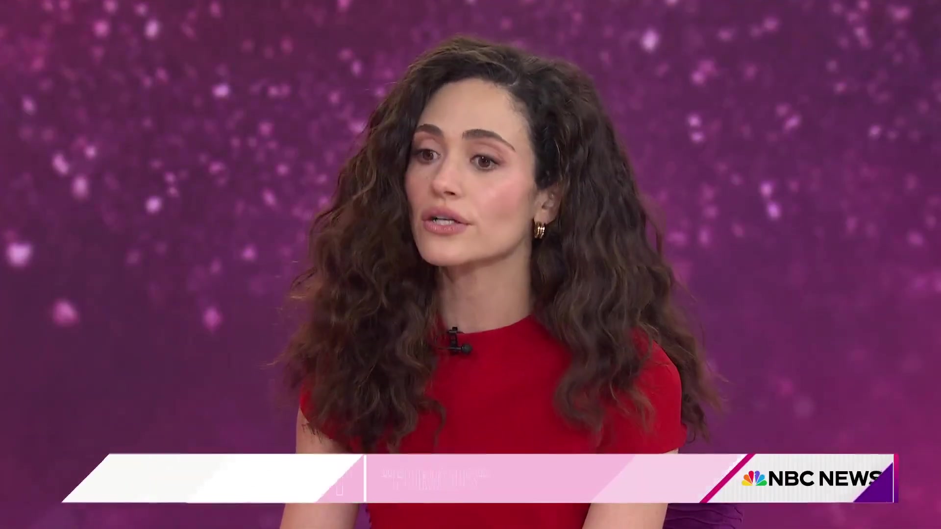 emmyrossumweb_todayshow_000110.jpg