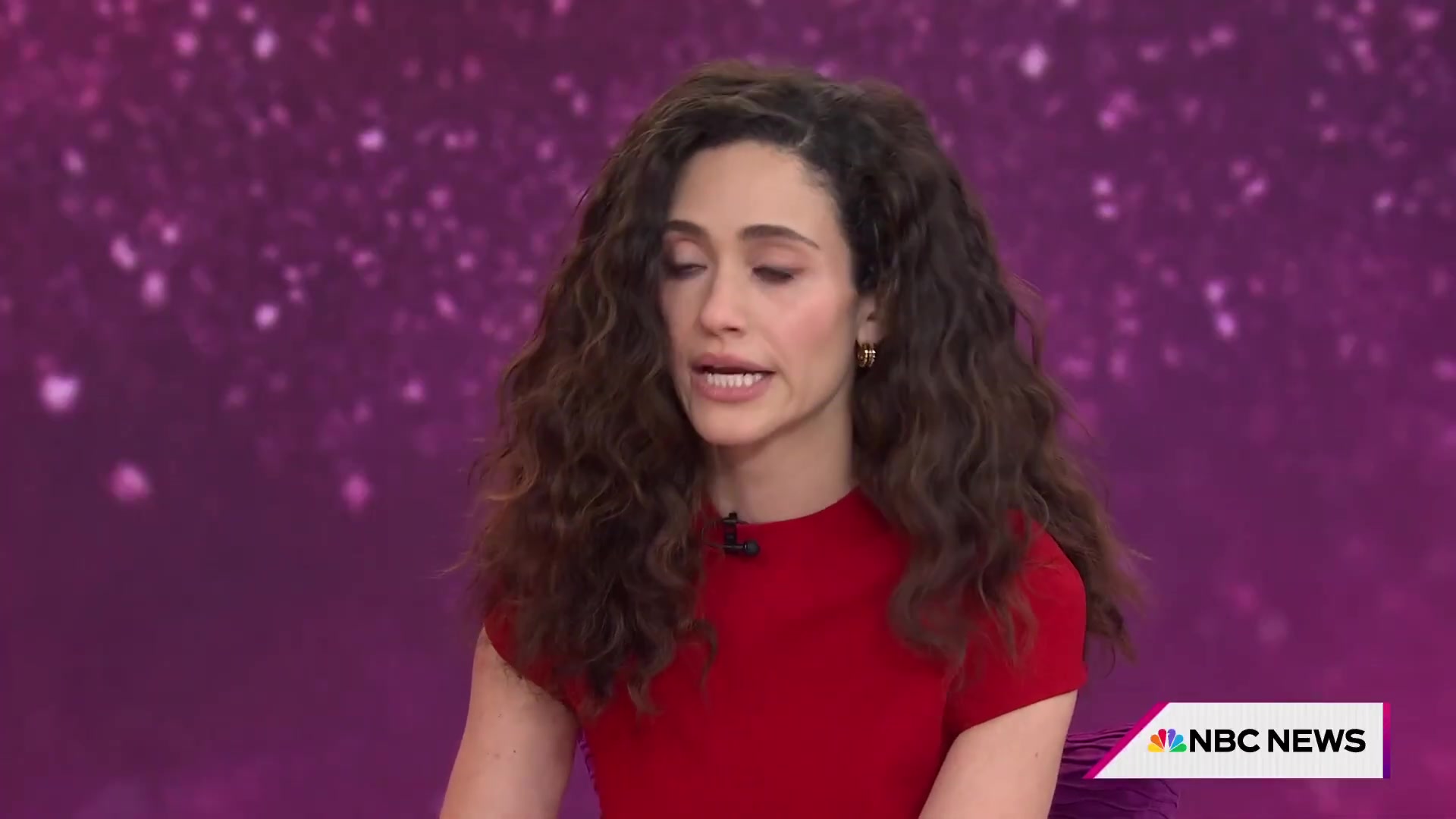 emmyrossumweb_todayshow_000132.jpg
