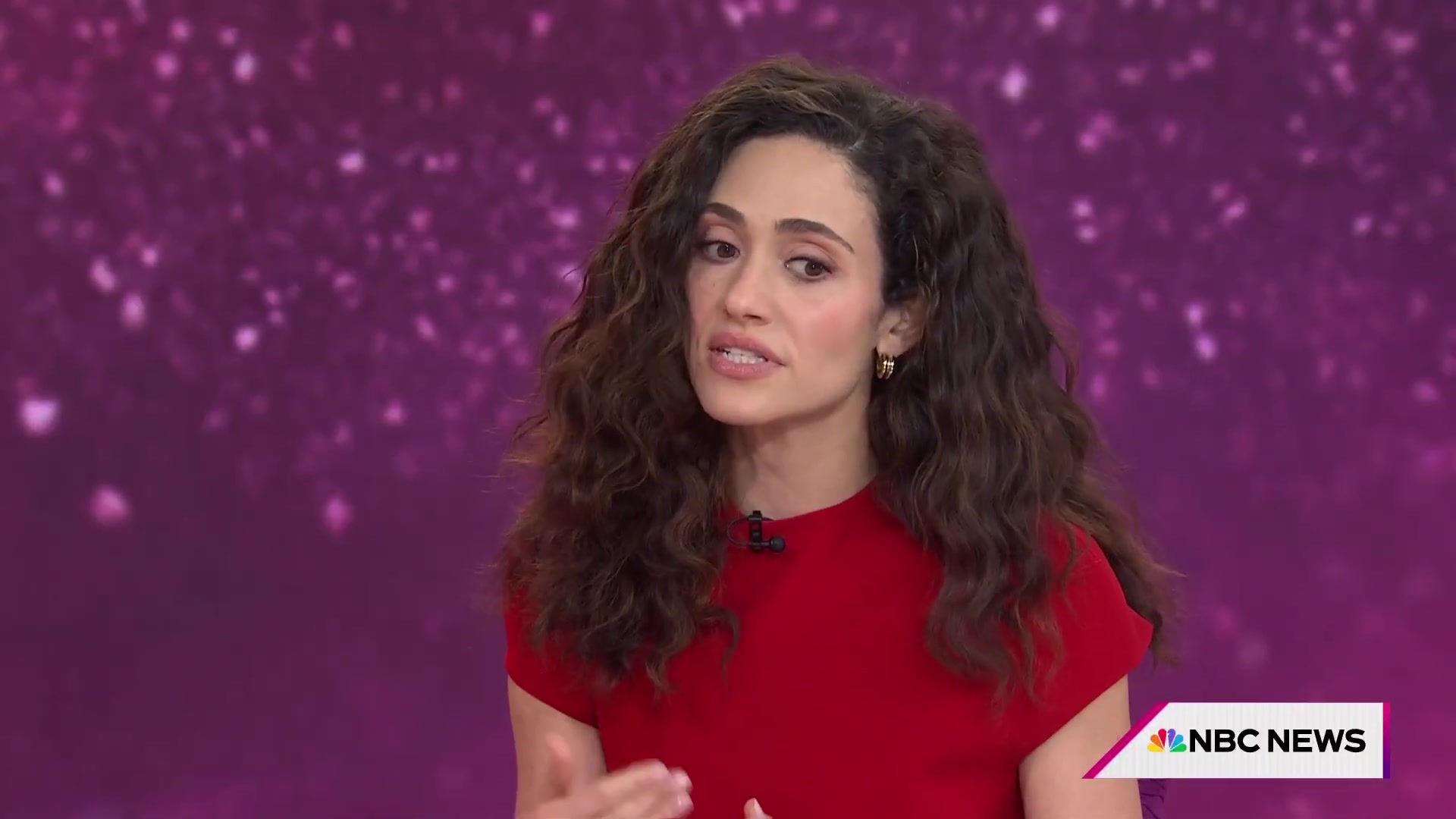 emmyrossumweb_todayshow_000152.jpg