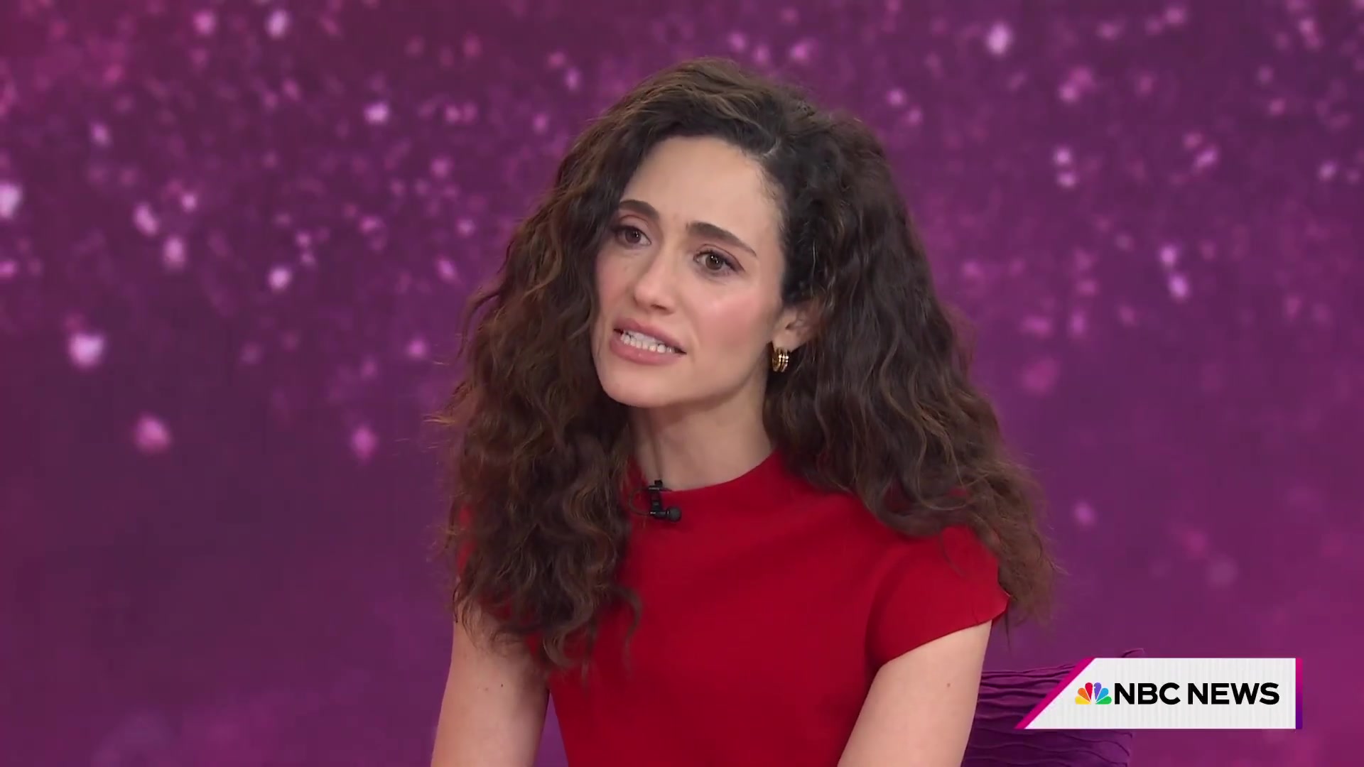 emmyrossumweb_todayshow_000290.jpg