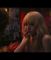 Angelyne_S01E01_Dream_Machine_1080p_ERW_001334.jpg
