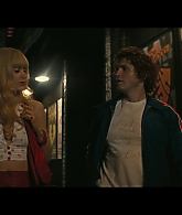 Angelyne_S01E01_Dream_Machine_1080p_ERW_001527.jpg