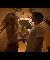Angelyne_S01E01_Dream_Machine_1080p_ERW_002220.jpg