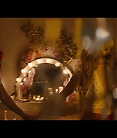 Angelyne_S01E01_Dream_Machine_1080p_ERW_002226.jpg