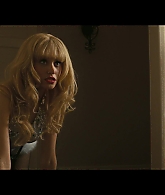 Angelyne_S01E01_Dream_Machine_1080p_ERW_003054.jpg