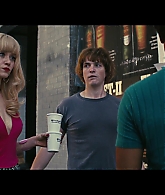 Angelyne_S01E01_Dream_Machine_1080p_ERW_003361.jpg