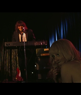 Angelyne_S01E01_Dream_Machine_1080p_ERW_003842.jpg