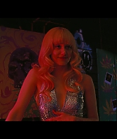 Angelyne_S01E01_Dream_Machine_1080p_ERW_003925.jpg