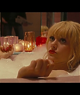 Angelyne_S01E01_Dream_Machine_1080p_ERW_004345.jpg
