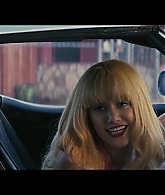 Angelyne_S01E01_Dream_Machine_1080p_ERW_004849.jpg
