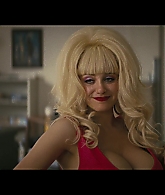Angelyne_S01E01_Dream_Machine_1080p_ERW_006590.jpg