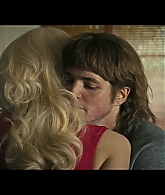 Angelyne_S01E01_Dream_Machine_1080p_ERW_006618.jpg
