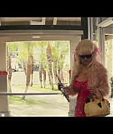 Angelyne_S01E02_Gods_and_Fairies_1080p_ERW_000097.jpg