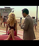 Angelyne_S01E02_Gods_and_Fairies_1080p_ERW_002350.jpg