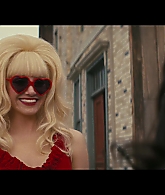Angelyne_S01E02_Gods_and_Fairies_1080p_ERW_004344.jpg