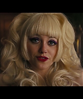 Angelyne_S01E03_Glow_in_the_Dark_Queen_of_the_Universe_1080p_ERW_001538.jpg