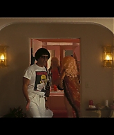 Angelyne_S01E03_Glow_in_the_Dark_Queen_of_the_Universe_1080p_ERW_003027.jpg