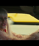 Angelyne_S01E03_Glow_in_the_Dark_Queen_of_the_Universe_1080p_ERW_004389.jpg