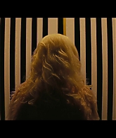 Angelyne_S01E03_Glow_in_the_Dark_Queen_of_the_Universe_1080p_ERW_004854.jpg