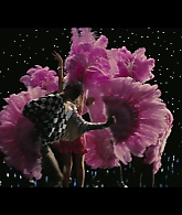 Angelyne_S01E03_Glow_in_the_Dark_Queen_of_the_Universe_1080p_ERW_004901.jpg