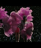 Angelyne_S01E03_Glow_in_the_Dark_Queen_of_the_Universe_1080p_ERW_004904.jpg