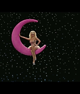 Angelyne_S01E03_Glow_in_the_Dark_Queen_of_the_Universe_1080p_ERW_005068.jpg