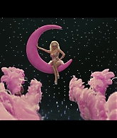 Angelyne_S01E03_Glow_in_the_Dark_Queen_of_the_Universe_1080p_ERW_005073.jpg