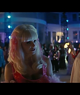 Angelyne_S01E03_Glow_in_the_Dark_Queen_of_the_Universe_1080p_ERW_005212.jpg