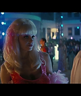 Angelyne_S01E03_Glow_in_the_Dark_Queen_of_the_Universe_1080p_ERW_005220.jpg