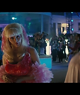 Angelyne_S01E03_Glow_in_the_Dark_Queen_of_the_Universe_1080p_ERW_005310.jpg