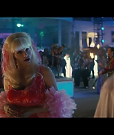 Angelyne_S01E03_Glow_in_the_Dark_Queen_of_the_Universe_1080p_ERW_005312.jpg
