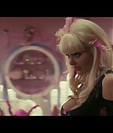 Angelyne_S01E04_The_Tease_1080p_ERW_001183.jpg