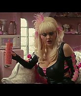 Angelyne_S01E04_The_Tease_1080p_ERW_001266.jpg